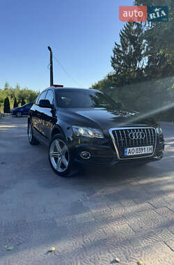Внедорожник / Кроссовер Audi Q5 2011 в 