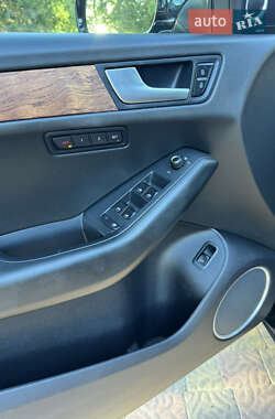 Внедорожник / Кроссовер Audi Q5 2011 в 