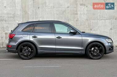 Внедорожник / Кроссовер Audi Q5 2015 в 