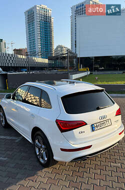 Позашляховик / Кросовер Audi Q5 2015 в 
