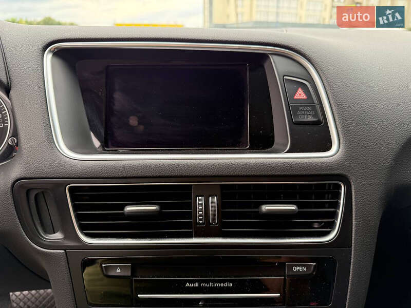 Внедорожник / Кроссовер Audi Q5 2015 в Коломые