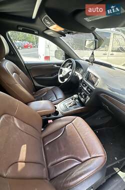 Внедорожник / Кроссовер Audi Q5 2014 в 