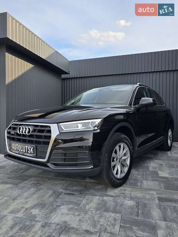 Позашляховик / Кросовер Audi Q5 2018 в Луцьку