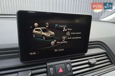 Позашляховик / Кросовер Audi Q5 2018 в 