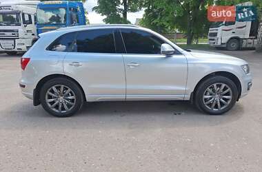 Внедорожник / Кроссовер Audi Q5 2010 в 