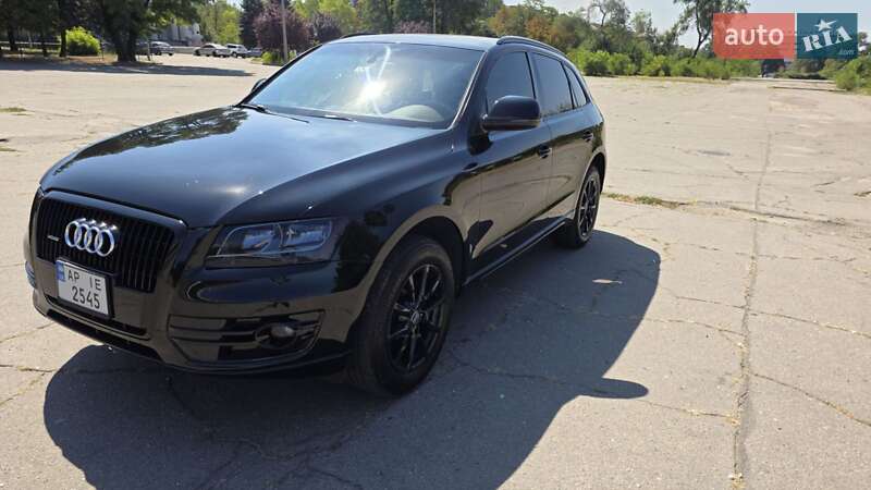 Внедорожник / Кроссовер Audi Q5 2011 в Запорожье