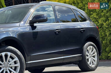 Внедорожник / Кроссовер Audi Q5 2013 в 