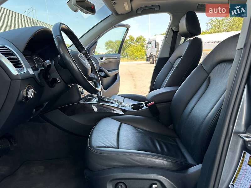 Внедорожник / Кроссовер Audi Q5 2014 в Днепре фото 26 Внедорожник / Кроссовер Audi Q5 2014 в Днепре