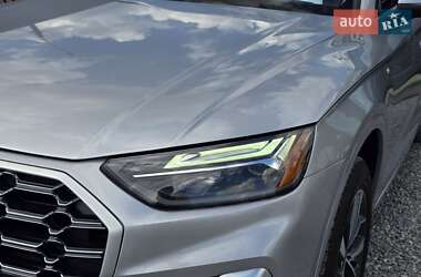 Внедорожник / Кроссовер Audi Q5 2022 в 