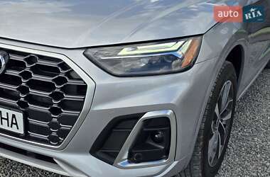Внедорожник / Кроссовер Audi Q5 2022 в 
