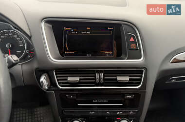 Внедорожник / Кроссовер Audi Q5 2015 в 