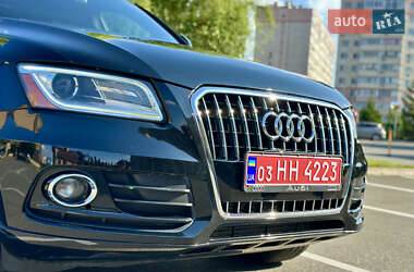 Внедорожник / Кроссовер Audi Q5 2016 в 