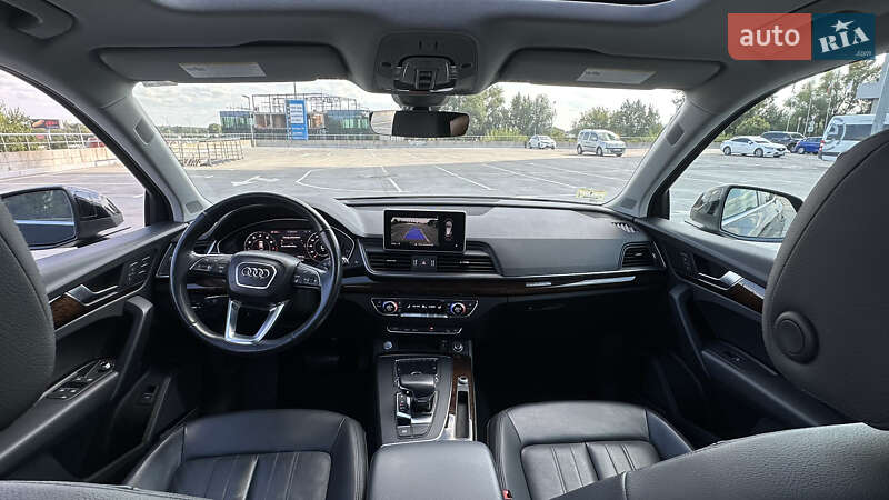 Внедорожник / Кроссовер Audi Q5 2018 в Киеве