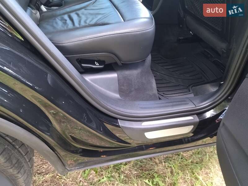 Внедорожник / Кроссовер Audi Q5 2013 в Долине