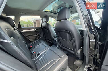 Внедорожник / Кроссовер Audi Q5 2015 в 