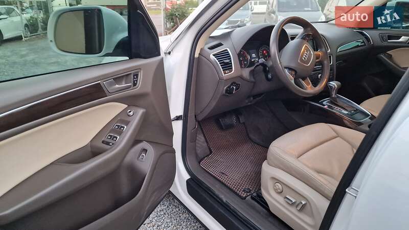 Внедорожник / Кроссовер Audi Q5 2013 в Ровно
