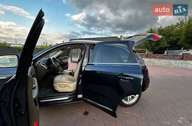 Внедорожник / Кроссовер Audi Q5 2012 в 