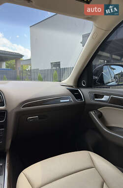 Внедорожник / Кроссовер Audi Q5 2013 в 