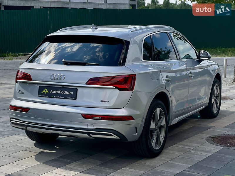 Внедорожник / Кроссовер Audi Q5 2022 в Киеве