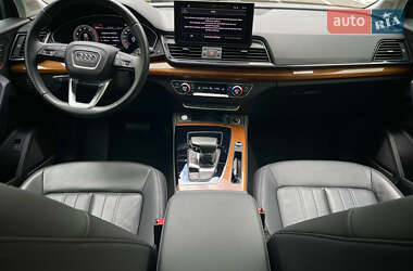 Внедорожник / Кроссовер Audi Q5 2022 в 