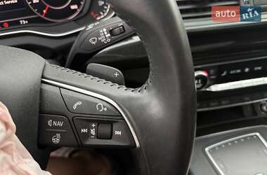 Внедорожник / Кроссовер Audi Q5 2018 в 