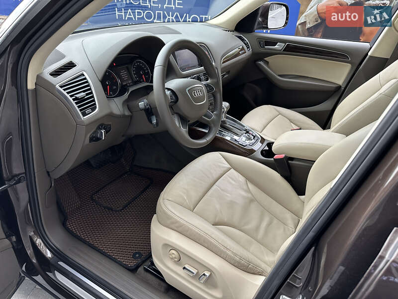 Внедорожник / Кроссовер Audi Q5 2013 в Ивано-Франковске