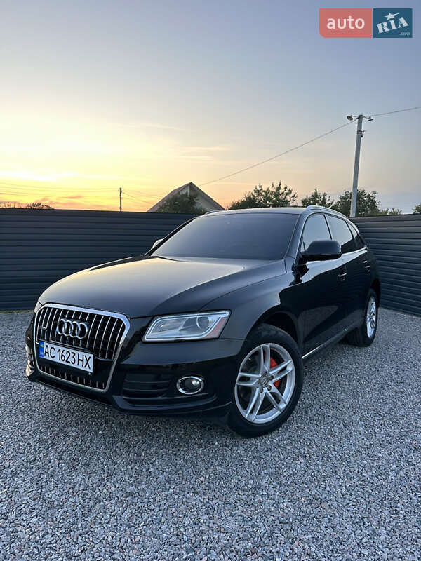 Внедорожник / Кроссовер Audi Q5 2012 в 