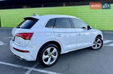Внедорожник / Кроссовер Audi Q5 2023 в 