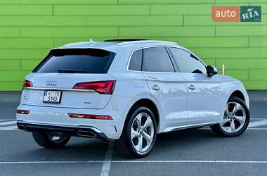 Внедорожник / Кроссовер Audi Q5 2023 в 