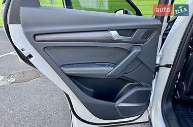 Внедорожник / Кроссовер Audi Q5 2023 в 