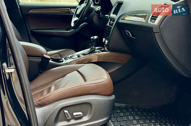 Внедорожник / Кроссовер Audi Q5 2016 в 