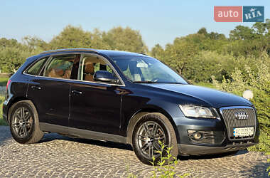 Внедорожник / Кроссовер Audi Q5 2011 в 
