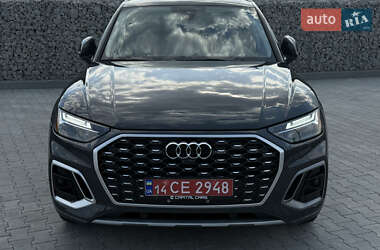 Внедорожник / Кроссовер Audi Q5 2021 в 
