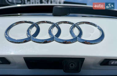 Внедорожник / Кроссовер Audi Q5 2015 в 