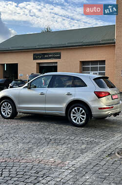 Внедорожник / Кроссовер Audi Q5 2016 в 