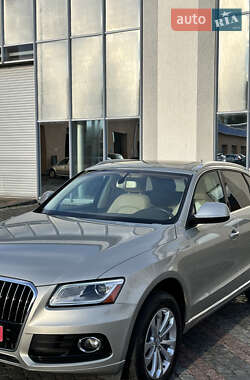 Внедорожник / Кроссовер Audi Q5 2016 в 