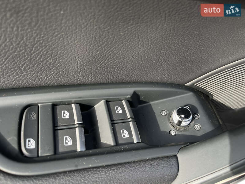 Внедорожник / Кроссовер Audi Q5 2017 в Львове фото 30 Внедорожник / Кроссовер Audi Q5 2017 в Львове