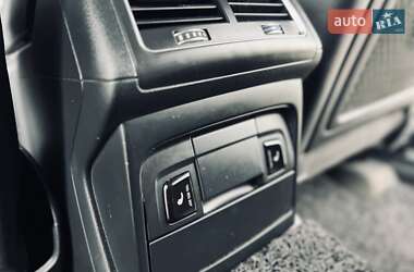 Внедорожник / Кроссовер Audi Q5 2016 в 