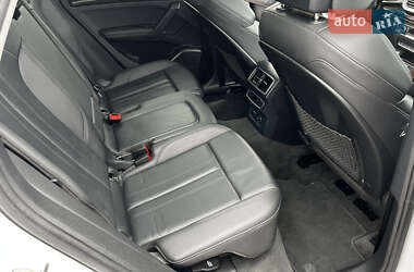 Внедорожник / Кроссовер Audi Q5 2019 в 