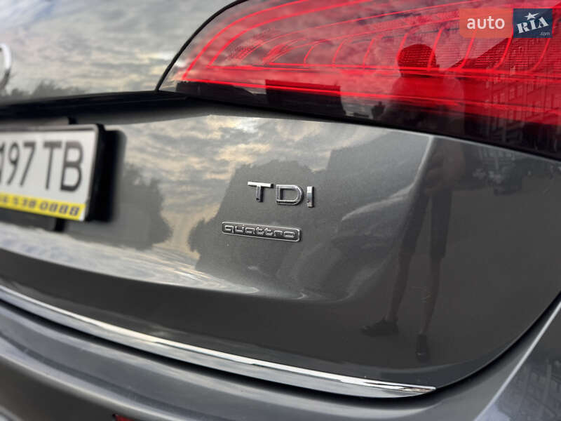 Внедорожник / Кроссовер Audi Q5 2015 в Киеве