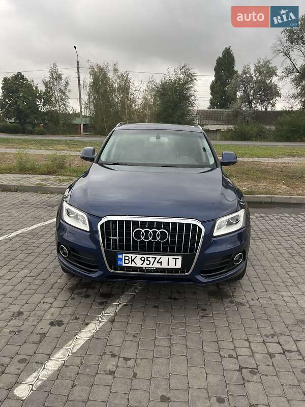 Позашляховик / Кросовер Audi Q5 2016 в Дніпрі