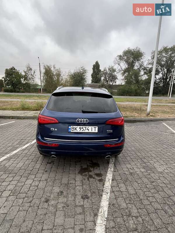 Позашляховик / Кросовер Audi Q5 2016 в Дніпрі