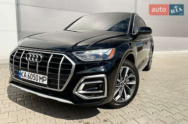 Внедорожник / Кроссовер Audi Q5 2020 в 