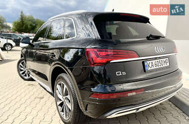 Внедорожник / Кроссовер Audi Q5 2020 в 