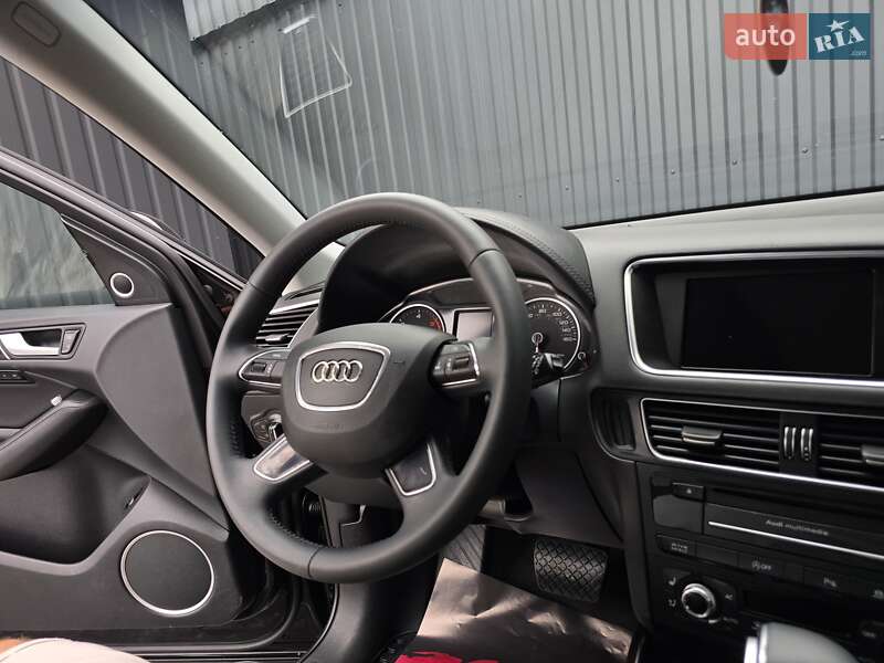 Внедорожник / Кроссовер Audi Q5 2014 в Луцке