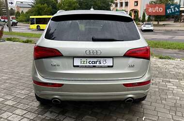 Внедорожник / Кроссовер Audi Q5 2015 в 