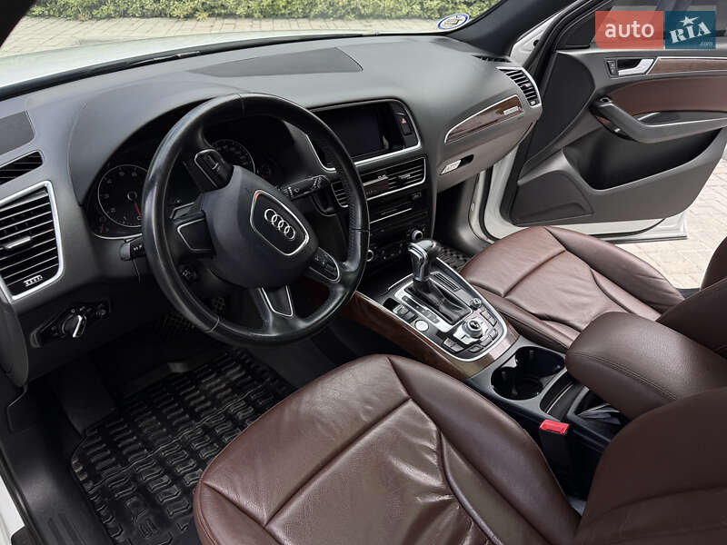 Внедорожник / Кроссовер Audi Q5 2017 в Львове