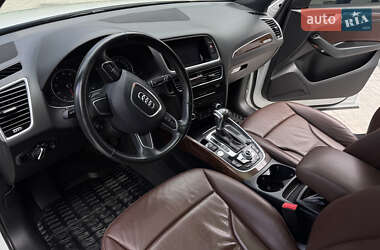 Внедорожник / Кроссовер Audi Q5 2017 в 