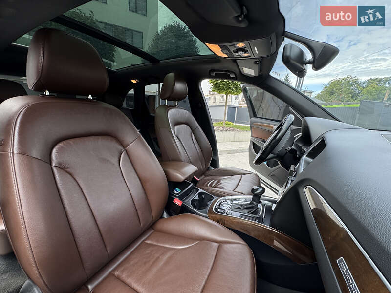 Позашляховик / Кросовер Audi Q5 2017 в Львові