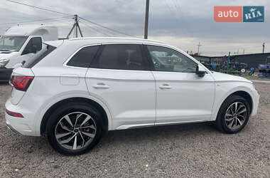 Внедорожник / Кроссовер Audi Q5 2023 в 